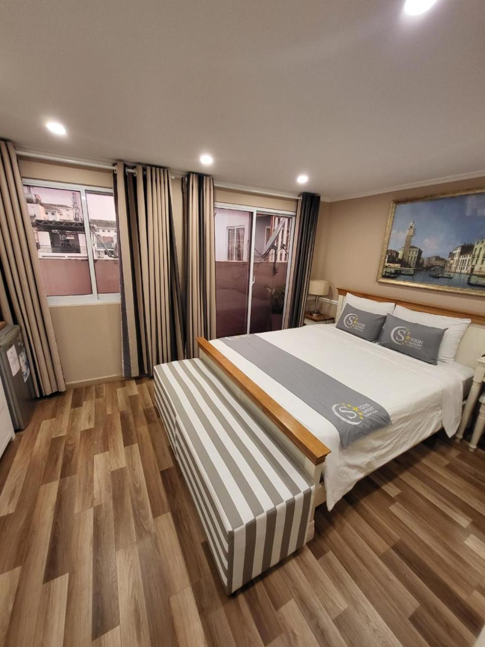 Saigon By Night Luxury Hotel Πόλη Χο Τσι Μινχ Εξωτερικό φωτογραφία