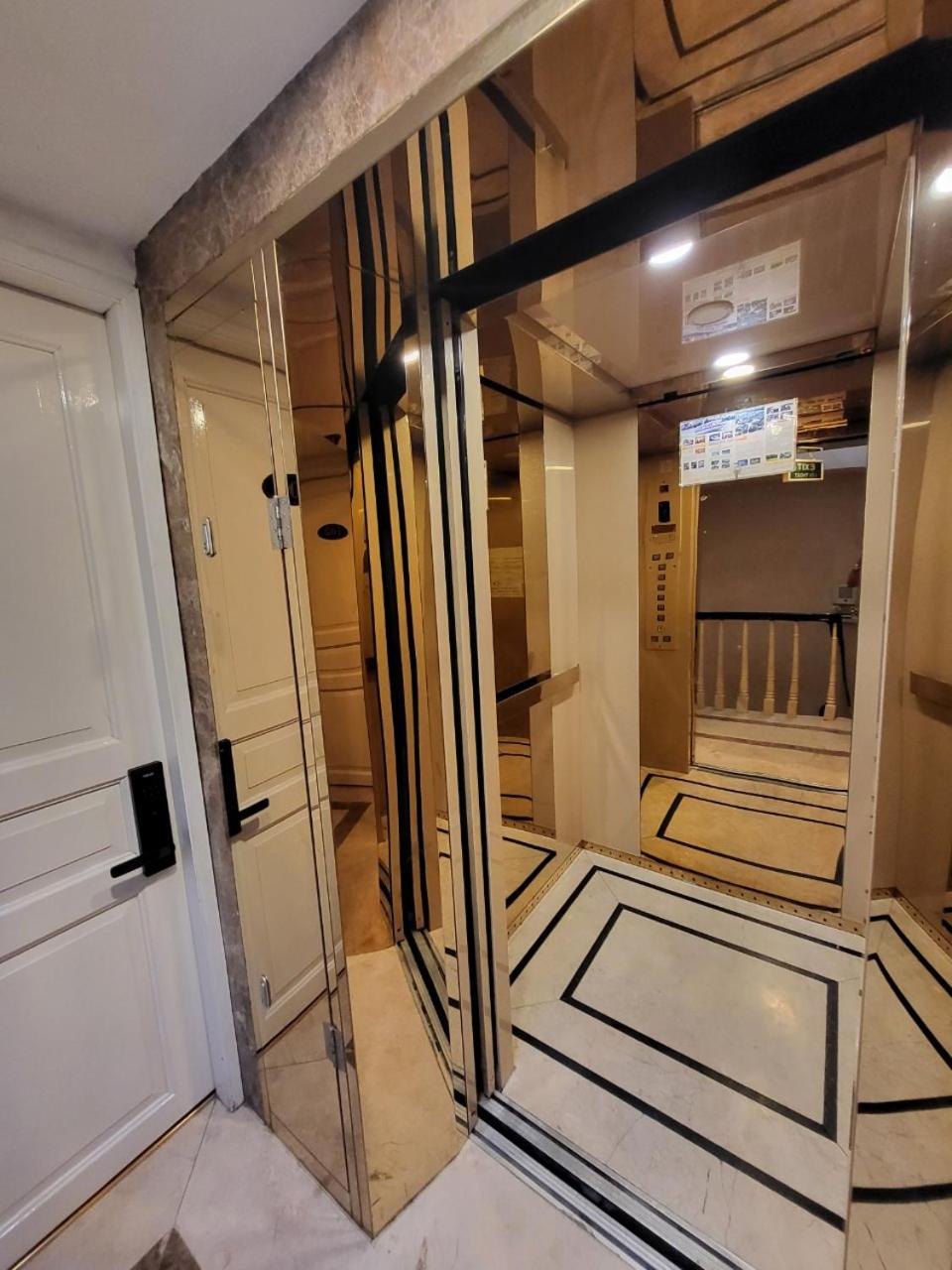 Saigon By Night Luxury Hotel Πόλη Χο Τσι Μινχ Εξωτερικό φωτογραφία