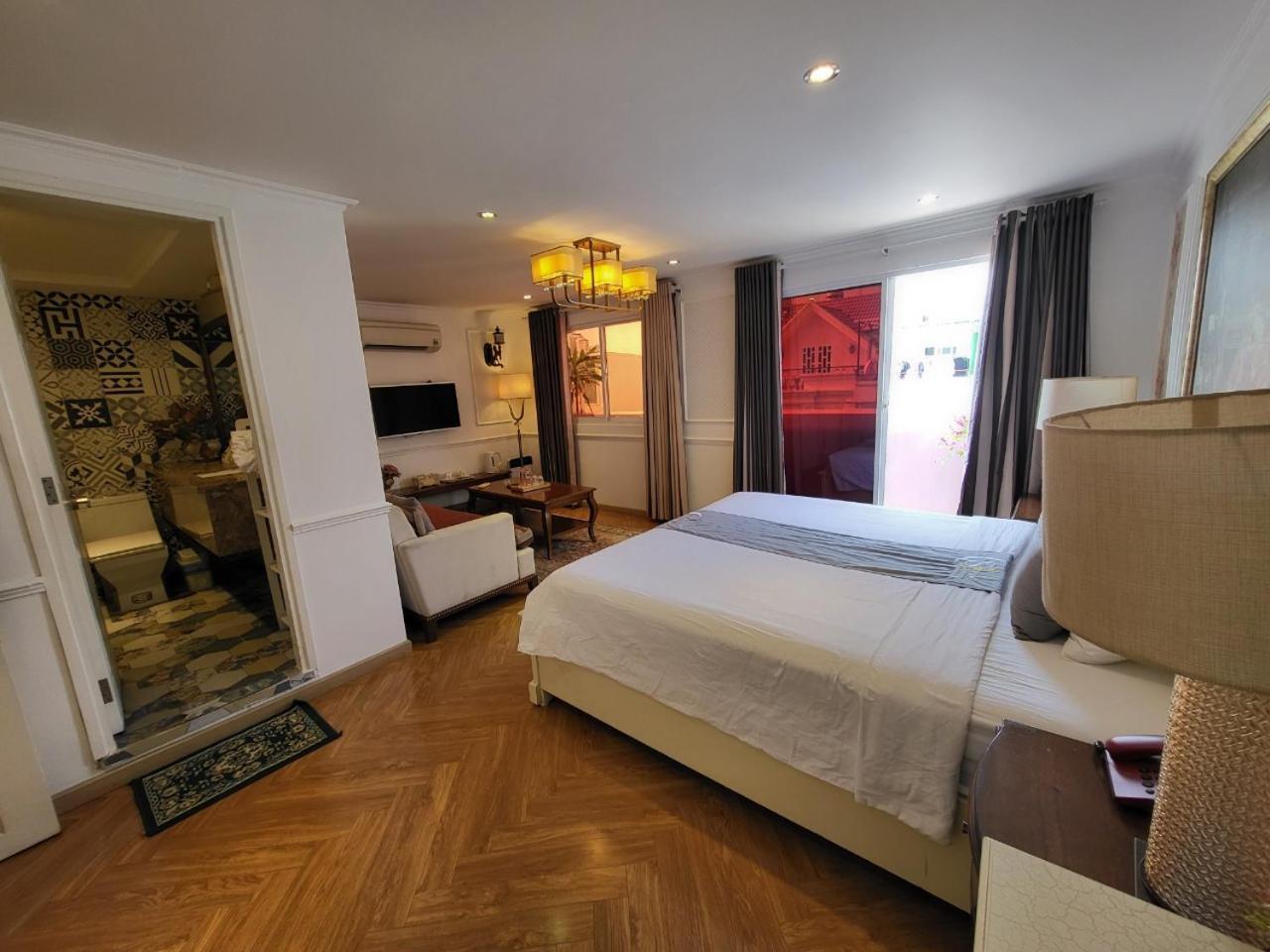 Saigon By Night Luxury Hotel Πόλη Χο Τσι Μινχ Εξωτερικό φωτογραφία