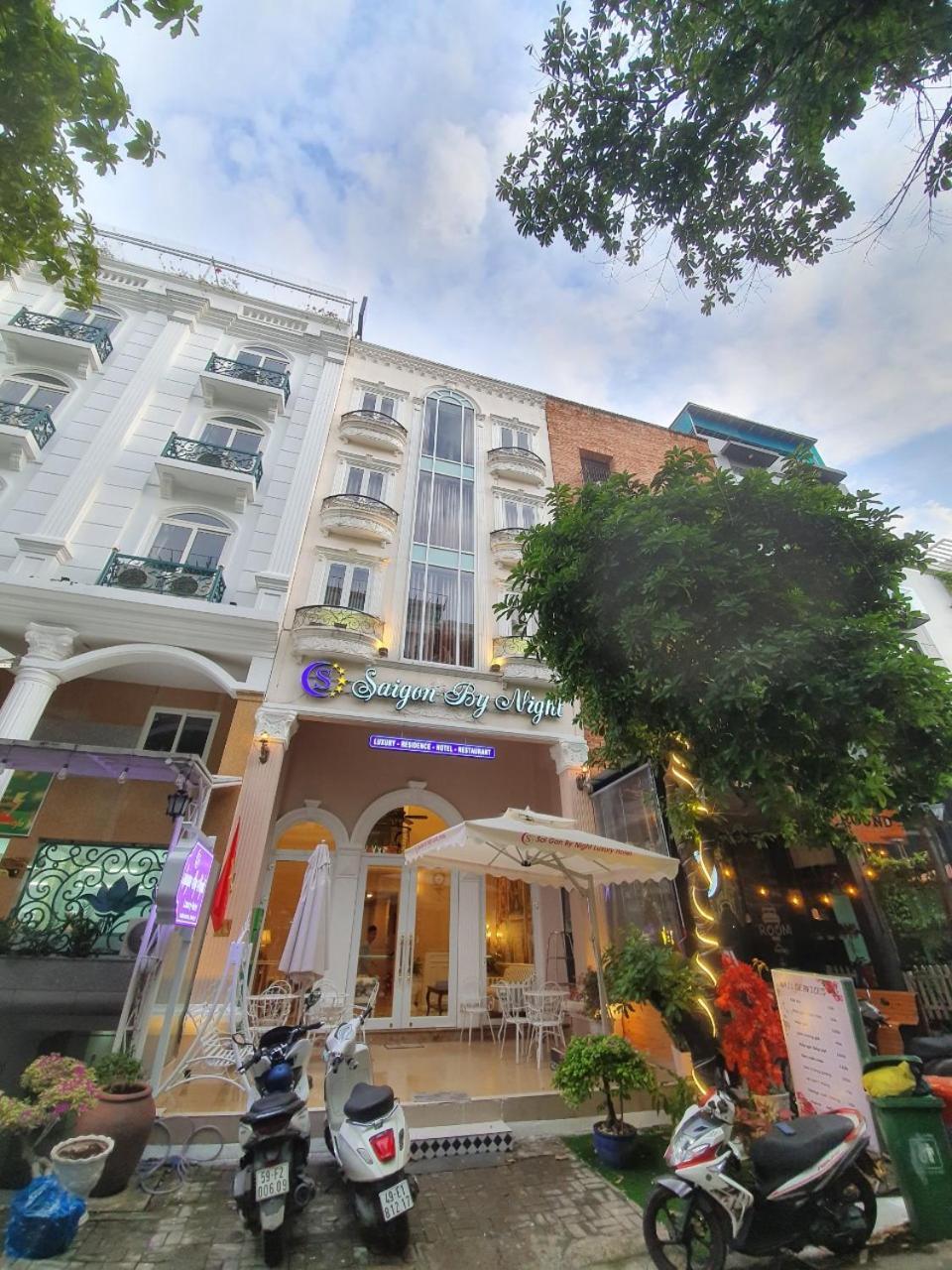 Saigon By Night Luxury Hotel Πόλη Χο Τσι Μινχ Εξωτερικό φωτογραφία